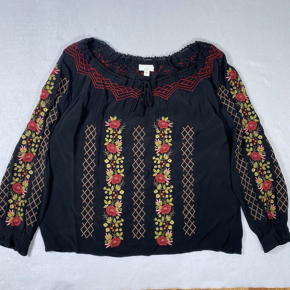 SOFT SURROUNDINGS Top Size Small Embroidered Long Sleeve Black Floral Pullover